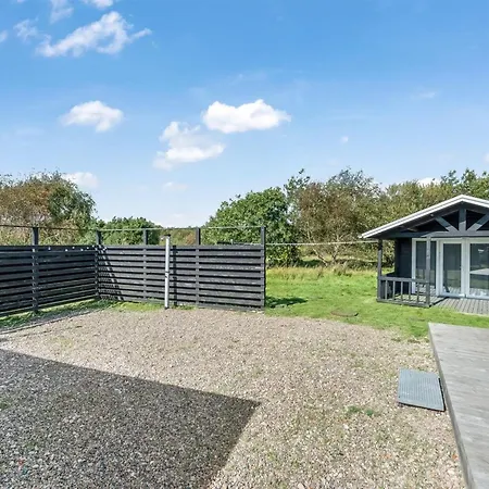Holiday home Skyler - 1km From The Sea In Western Jutland By Interhome