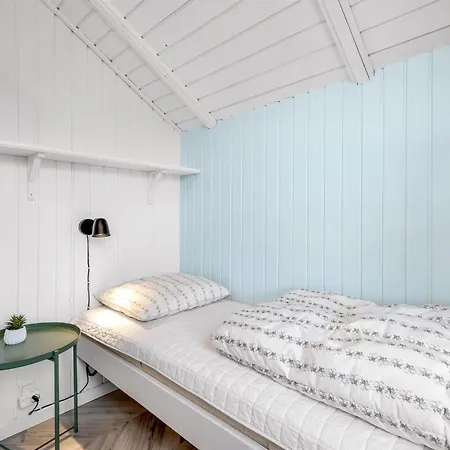Holiday home Skyler - 1km From The Sea In Western Jutland By Interhome